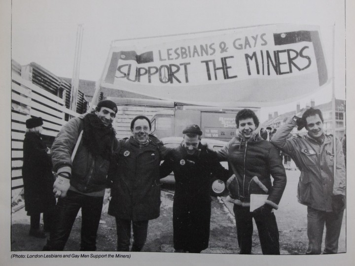 Homosexuales socialistas apoyando la huelga minera británica de 1984 1985